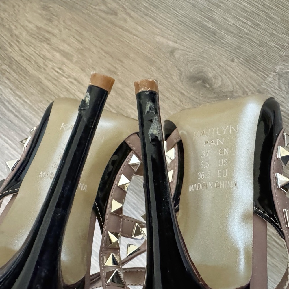 Kaitlyn Pan Patent Black/Nude Studded Pointed Heels - Picture 4 of 4
